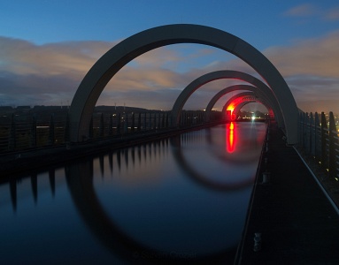 Falkirk wheel at dusk